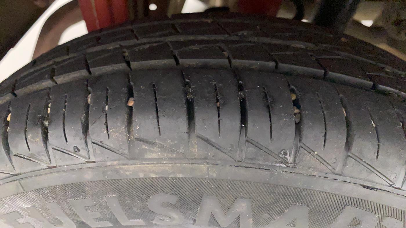 2021 Maruti Alto LXI, Petrol, Manual, 15,426 km, Right Rear Tyre Tread