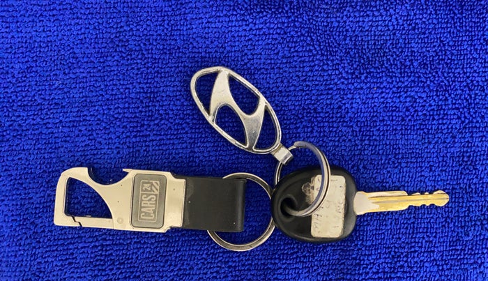 2018 Hyundai NEW SANTRO MAGNA CNG, CNG, Manual, 62,158 km, Key Close Up