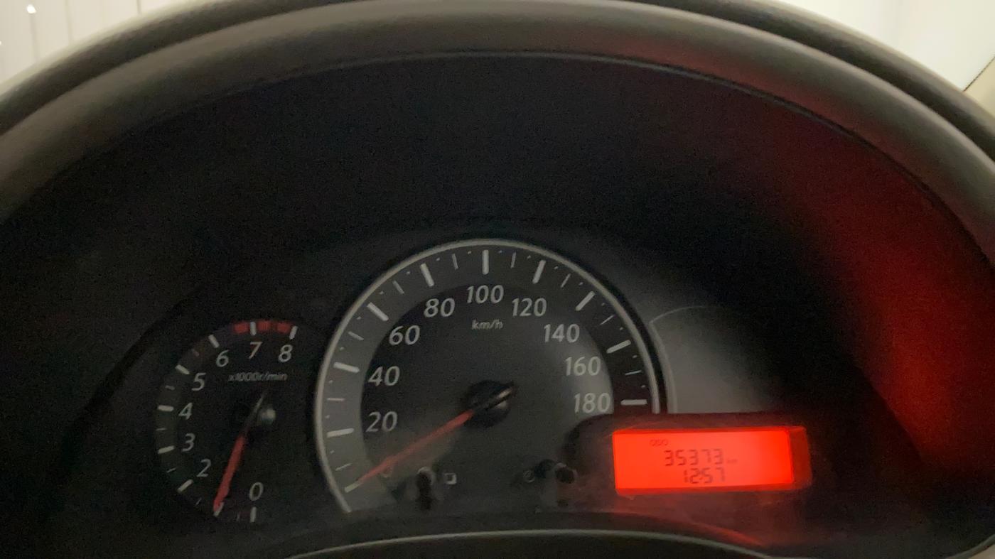 2014 Renault Pulse RXL PETROL, Petrol, Manual, 35,366 km, Odometer Image