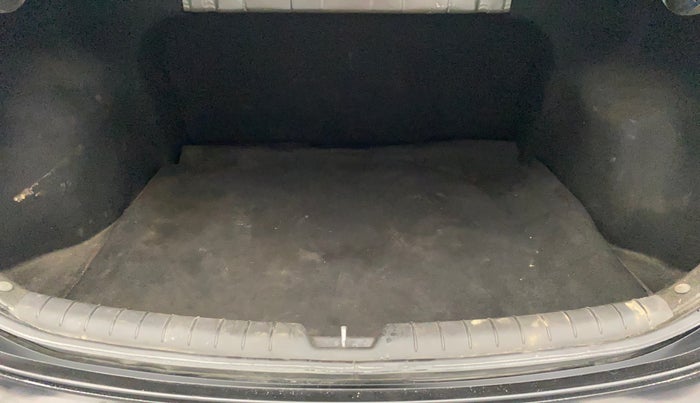 2021 Hyundai Verna SX (O)1.5 VTVT, Petrol, Manual, 73,833 km, Boot Inside