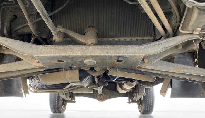 2014 Maruti OMNI E 8 STR, Petrol, Manual, 27,323 km, Front Underbody