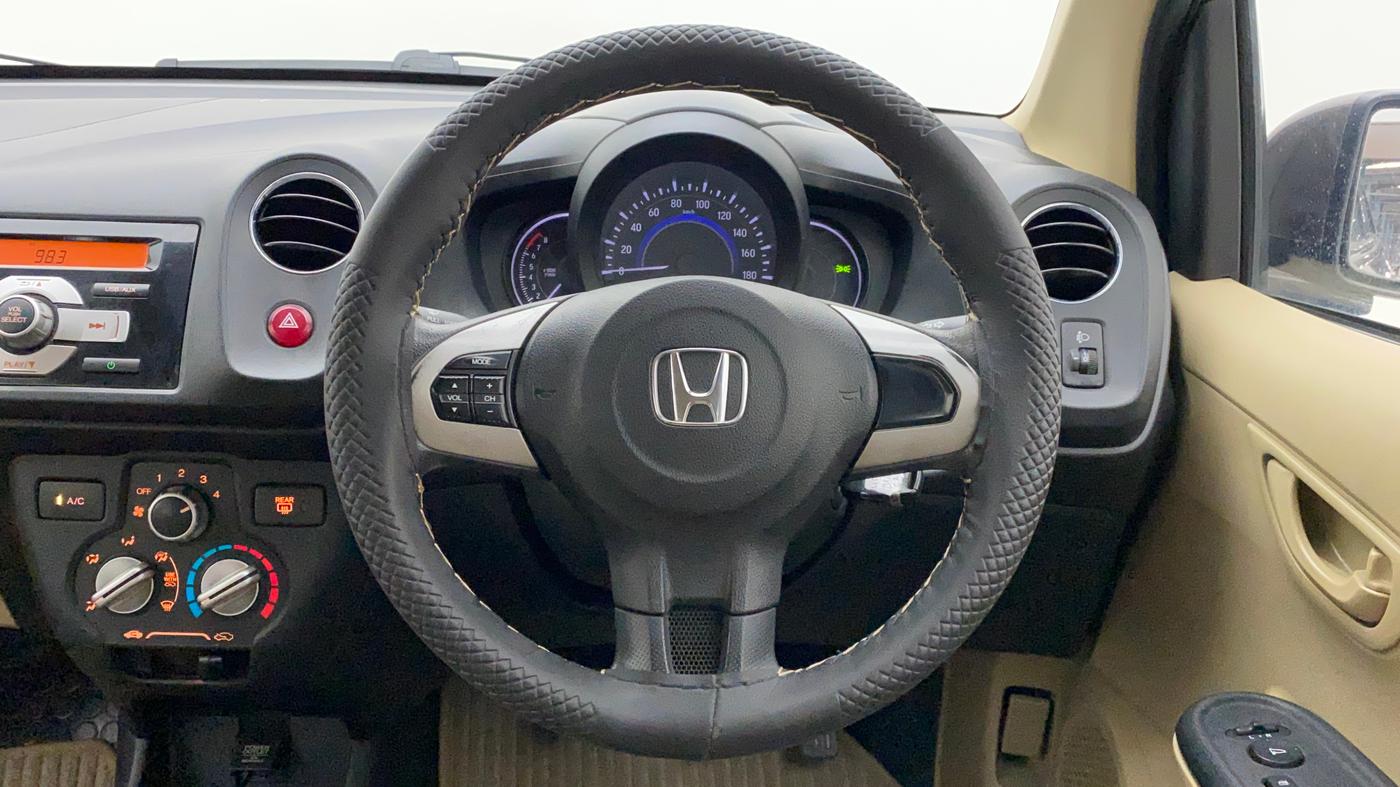 2015 Honda Brio S MT, Petrol, Manual, 45,930 km, Steering Wheel Close Up