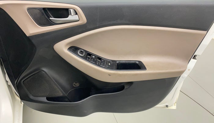 2019 Hyundai Elite i20 MAGNA PLUS 1.4 CRDI, Diesel, Manual, 60,867 km, Driver Side Door Panels Control