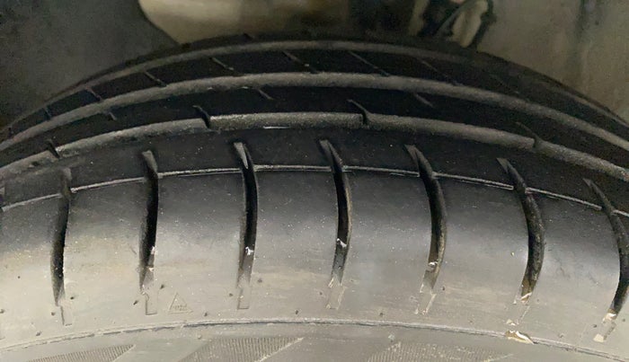 2019 Hyundai Elite i20 MAGNA PLUS 1.4 CRDI, Diesel, Manual, 60,867 km, Left Front Tyre Tread