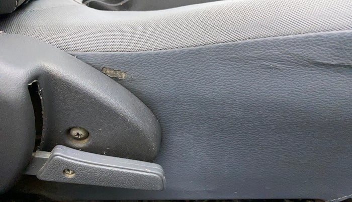 2012 Maruti Alto 800 LXI, CNG, Manual, 91,838 km, Driver Side Adjustment Panel