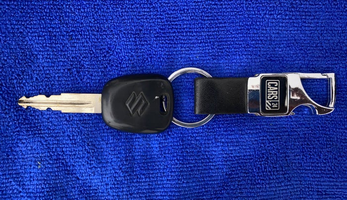 2012 Maruti Alto 800 LXI, CNG, Manual, 91,838 km, Key Close Up