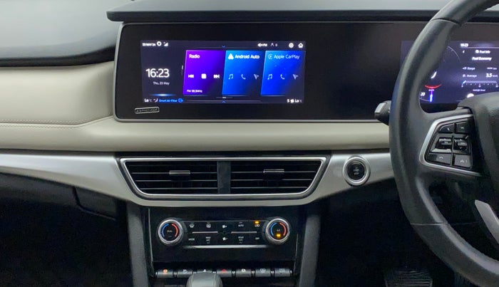 2022 Mahindra XUV700 AX 7 LUXURY D AWD AT 7 STR, Diesel, Automatic, 39,080 km, Air Conditioner