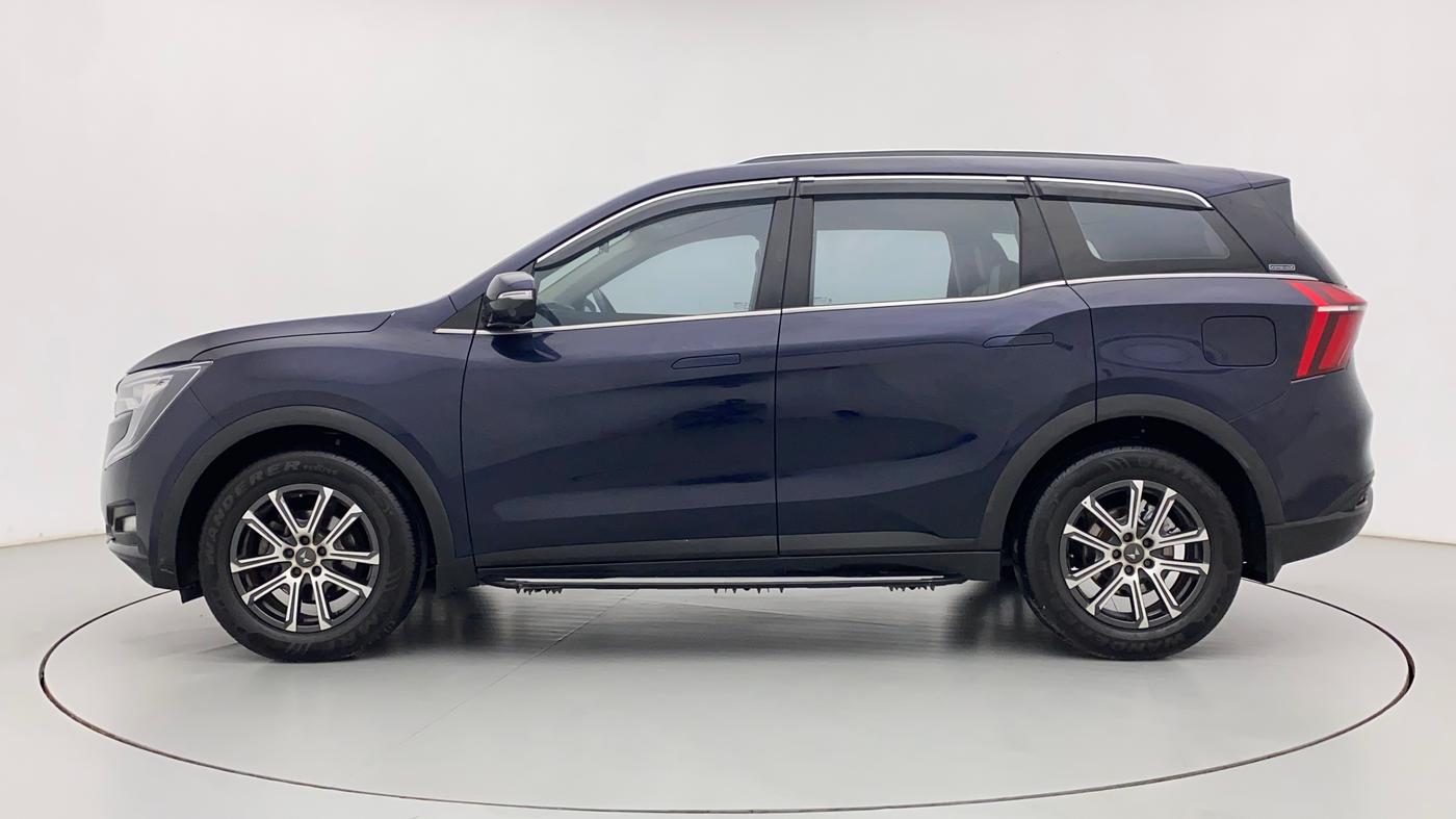 2022 Mahindra XUV700 AX 7 LUXURY D AWD AT 7 STR, Diesel, Automatic, 39,080 km, Left Side