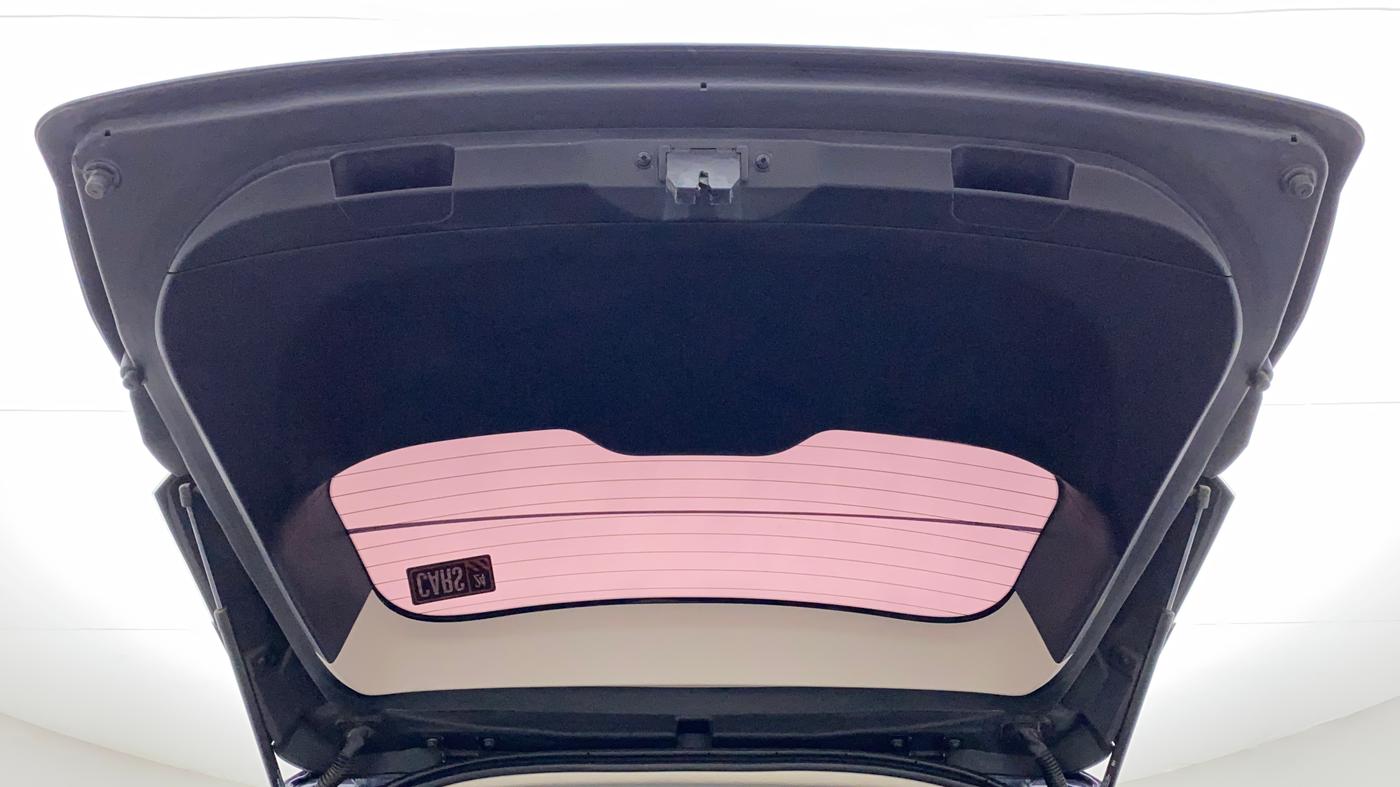 2022 Mahindra XUV700 AX 7 LUXURY D AWD AT 7 STR, Diesel, Automatic, 39,080 km, Boot Door Open