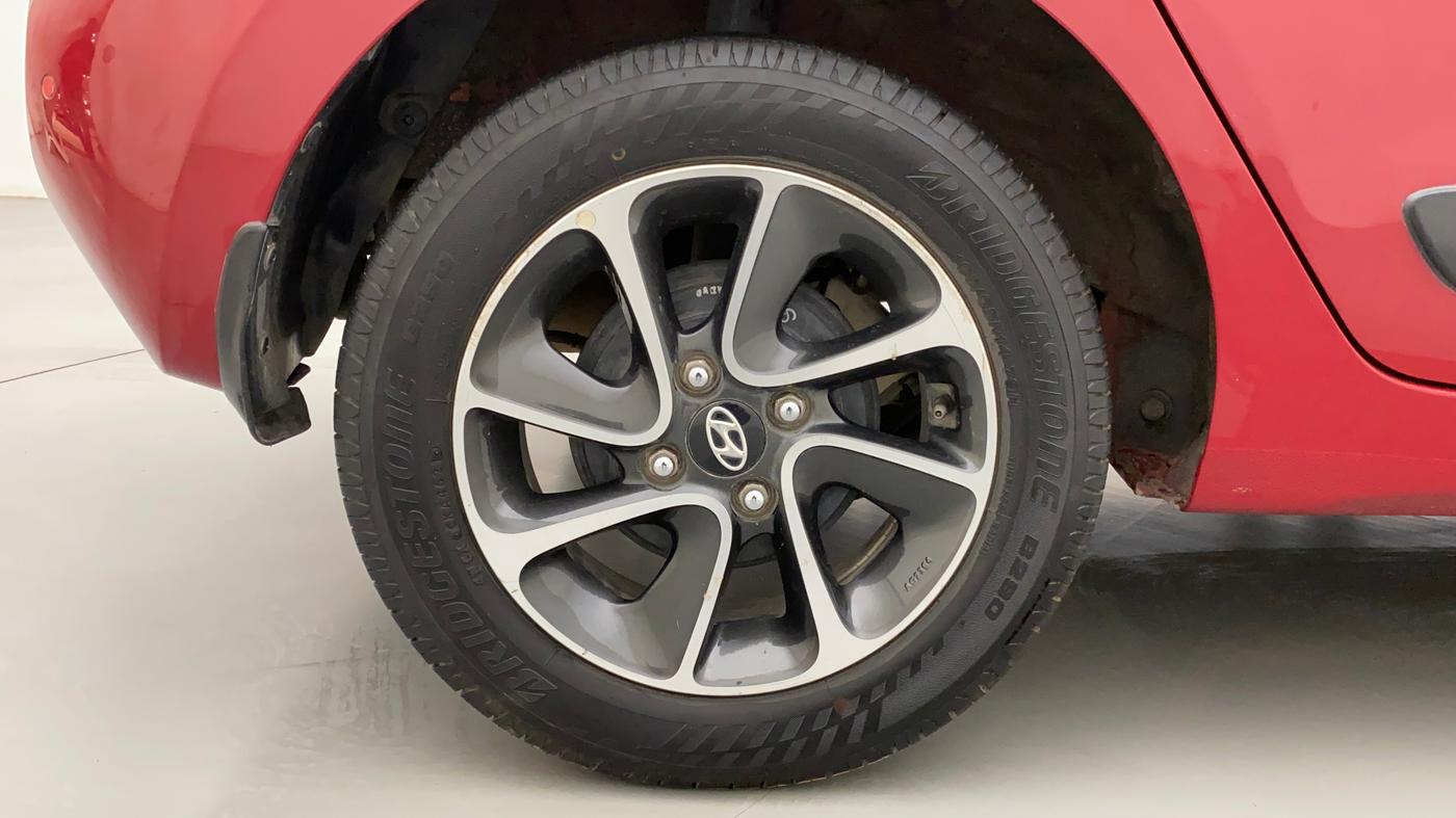 2017 Hyundai Grand i10 SPORTZ AT 1.2 KAPPA VTVT, Petrol, Automatic, 47,224 km, Right Rear Wheel