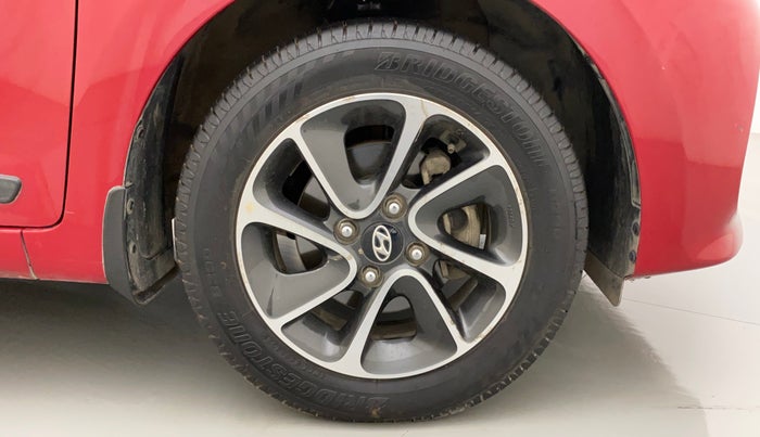 2017 Hyundai Grand i10 SPORTZ AT 1.2 KAPPA VTVT, Petrol, Automatic, 47,224 km, Right Front Wheel