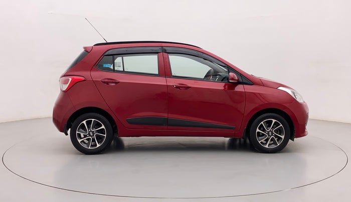 2017 Hyundai Grand i10 SPORTZ AT 1.2 KAPPA VTVT, Petrol, Automatic, 47,224 km, Right Side View