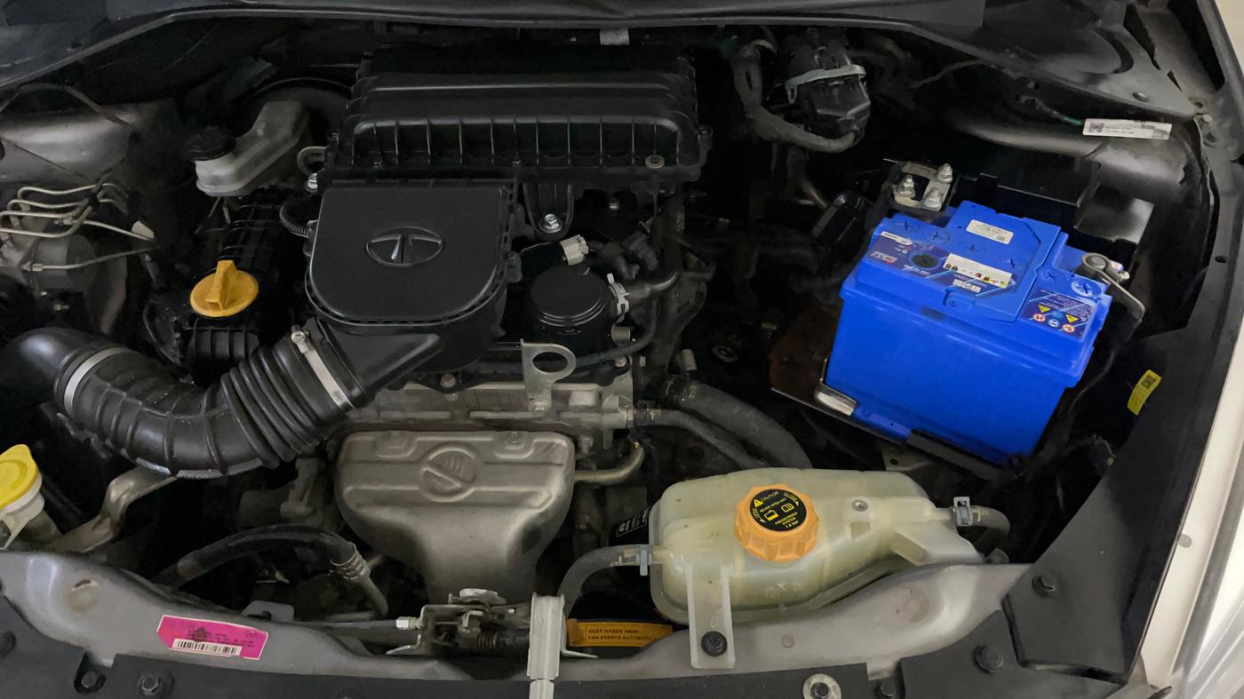 2019 Tata Tiago XT PETROL, Petrol, Manual, 85,935 km, Engine View - Left