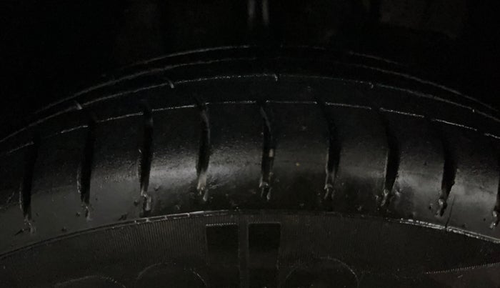 2019 Tata Tiago XT PETROL, Petrol, Manual, 85,892 km, Right Front Tyre Tread