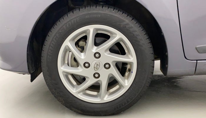 2018 Hyundai Grand i10 SPORTZ (O) 1.2 KAPPA VTVT, Petrol, Manual, 28,031 km, Left Front Wheel