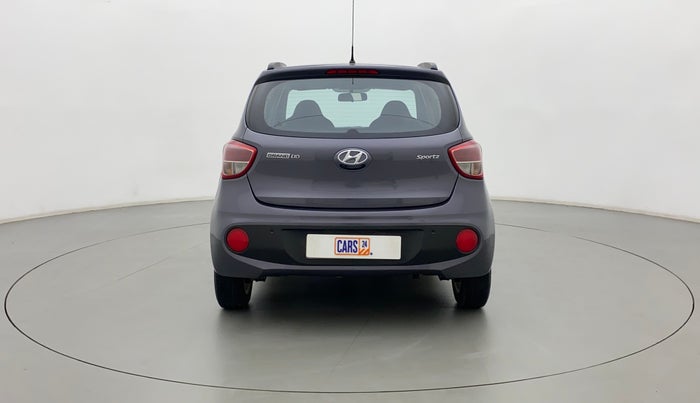 2018 Hyundai Grand i10 SPORTZ (O) 1.2 KAPPA VTVT, Petrol, Manual, 28,031 km, Back/Rear