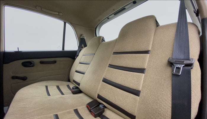 2012 Hyundai Santro Xing GLS PLUS AUDIO, Petrol, Manual, 71,036 km, Right Side Rear Door Cabin