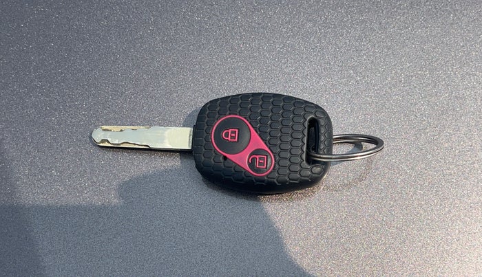 2015 Honda Brio VX AT, Petrol, Automatic, 80,015 km, Key Close Up