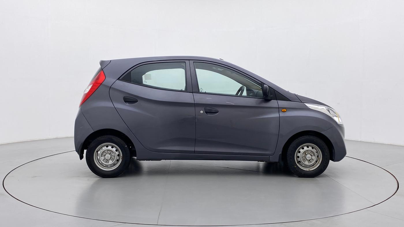 2015 Hyundai Eon ERA PLUS, Petrol, Manual, 26,895 km, Right Side View