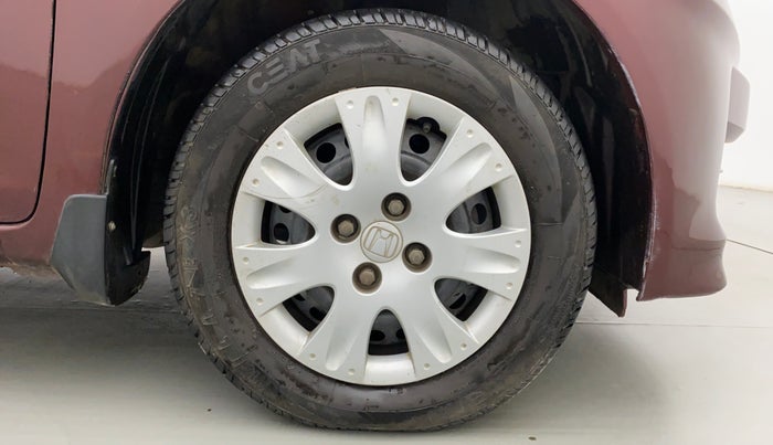 2013 Honda Amaze 1.2 SMT I VTEC, Petrol, Manual, 51,059 km, Right Front Wheel