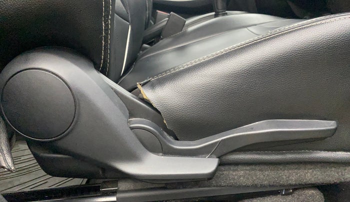 2021 Maruti Swift ZXI, Petrol, Manual, 50,059 km, Driver Side Adjustment Panel