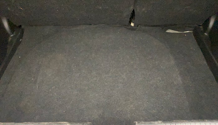 2021 Maruti Swift ZXI, Petrol, Manual, 50,059 km, Boot Inside