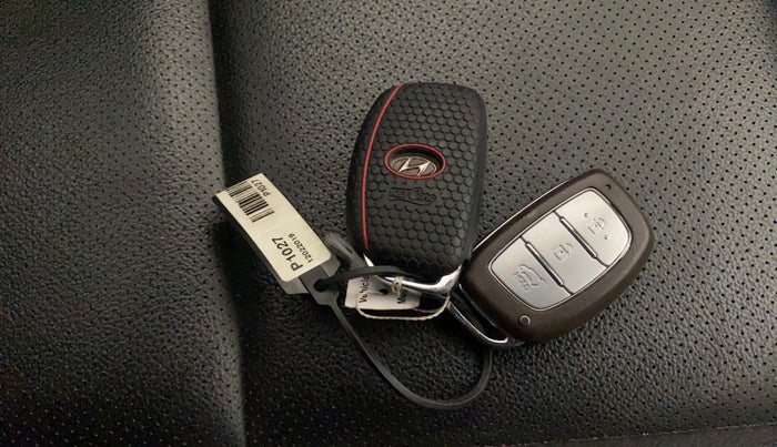 2019 Hyundai Creta SX (O) EXECUTIVE 1.6 PETROL, Petrol, Manual, 82,325 km, Key Close Up