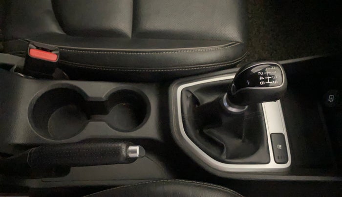 2019 Hyundai Creta SX (O) EXECUTIVE 1.6 PETROL, Petrol, Manual, 82,325 km, Gear Lever