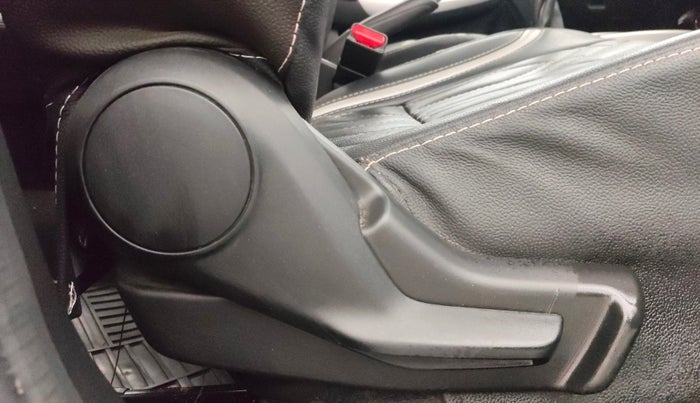 2018 Maruti Baleno DELTA PETROL 1.2, Petrol, Manual, 46,954 km, Driver Side Adjustment Panel