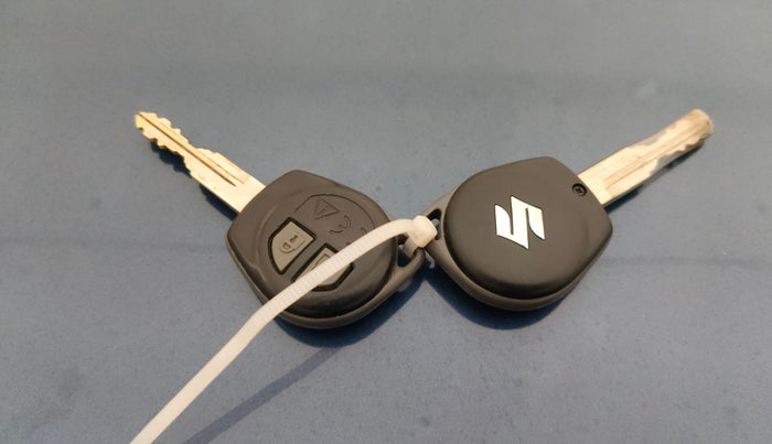 2018 Maruti Baleno DELTA PETROL 1.2, Petrol, Manual, 46,954 km, Key Close Up