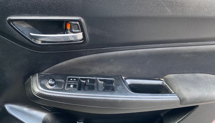 2020 Maruti Swift VXI, Petrol, Manual, 53,097 km, Driver Side Door Panels Control