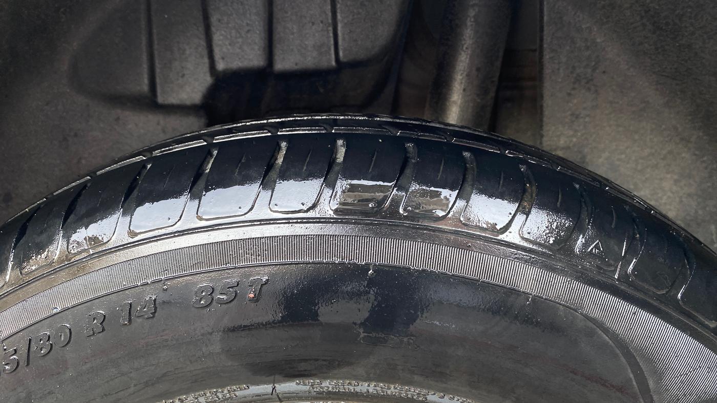 2020 Maruti Swift VXI, Petrol, Manual, 53,097 km, Left Rear Tyre Tread