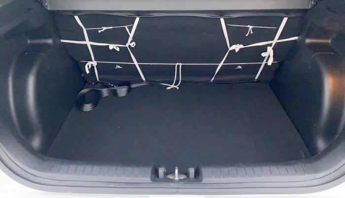 2021 Hyundai VENUE S MT 1.2 KAPPA, Petrol, Manual, 5,815 km, Boot Inside View