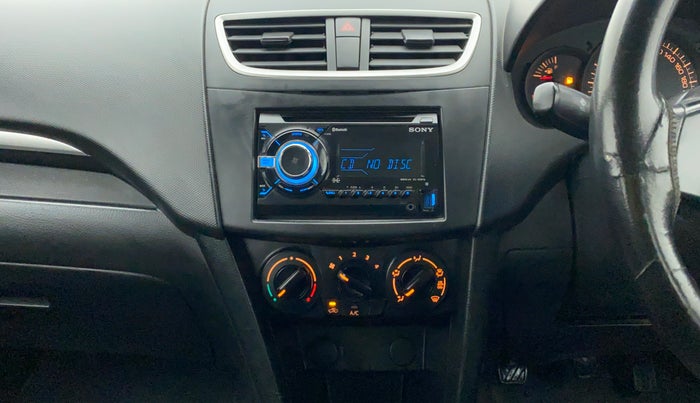 2017 Maruti Swift LXI (O), CNG, Manual, 42,741 km, Air Conditioner