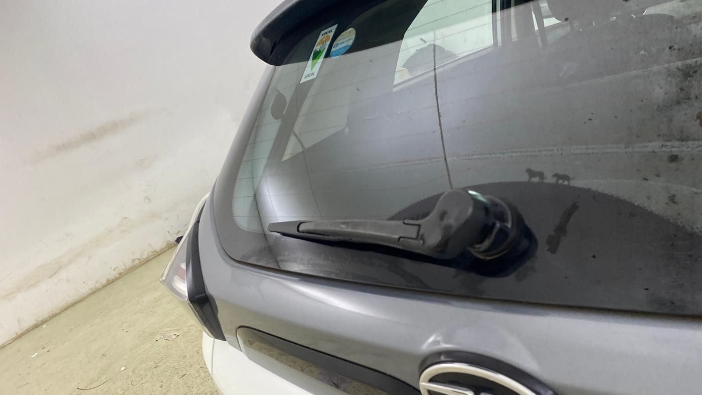 2022 Tata NEXON XZA PLUS (O) PETROL, Petrol, Automatic, 96,886 km, Rear Wiper