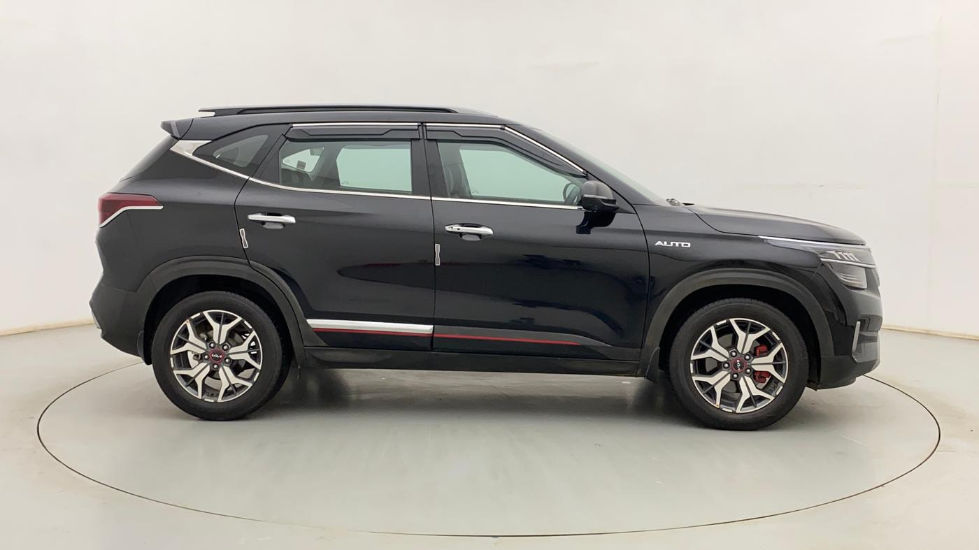 2022 KIA SELTOS GTX PLUS 1.5 DIESEL AT, CNG, Automatic, 21,050 km, Right Side View