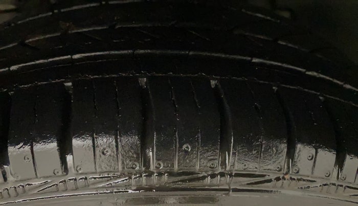 2019 Tata TIAGO NRG PETROL, Petrol, Manual, 74,452 km, Left Front Tyre Tread