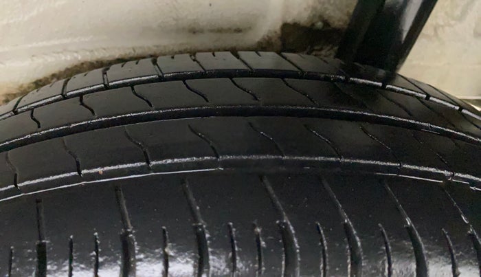 2022 Maruti New Wagon-R ZXI 1.2, Petrol, Manual, 24,832 km, Left Rear Tyre Tread