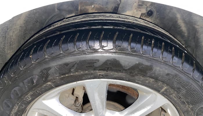 2017 Ford Ecosport TITANIUM 1.5L PETROL, Petrol, Manual, 33,794 km, Left Front Tyre Tread