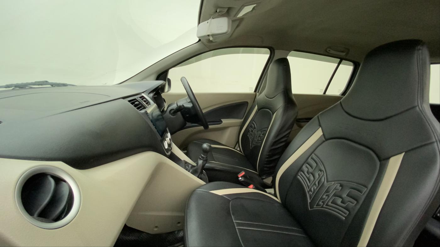 2017 Maruti Celerio VXI (O), Petrol, Manual, 1,24,536 km, Right Side Front Door Cabin