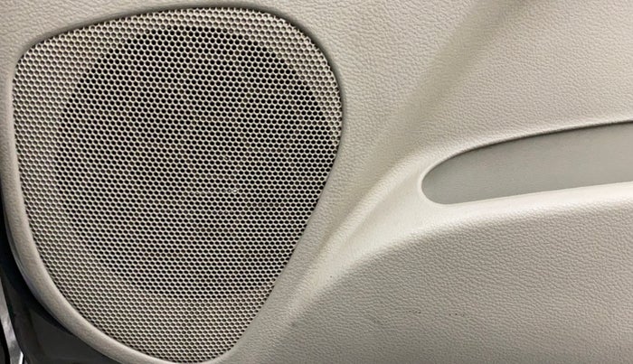 2017 Maruti Celerio VXI (O), Petrol, Manual, 1,24,536 km, Speaker
