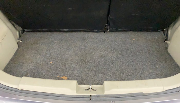 2017 Maruti Celerio VXI (O), Petrol, Manual, 1,24,536 km, Boot Inside