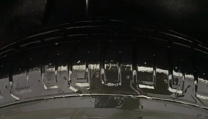 2017 Hyundai Creta SX PLUS AT 1.6 PETROL, Petrol, Automatic, 14,634 km, Right Rear Tyre Tread