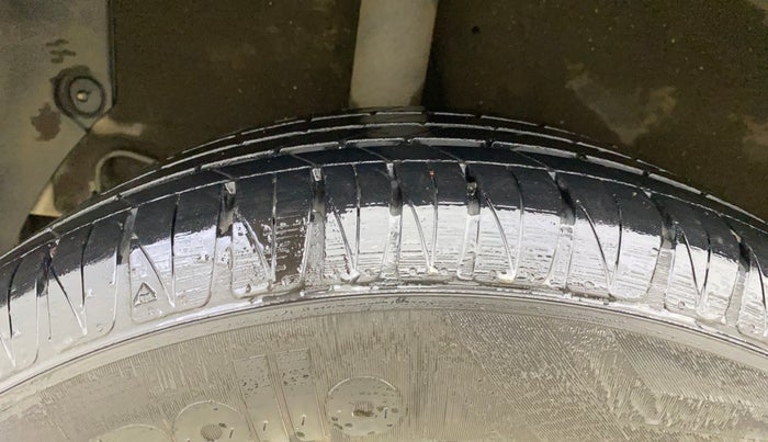 2020 KIA SONET HTK PLUS 1.0 DCT, Petrol, Automatic, 38,074 km, Right Rear Tyre Tread