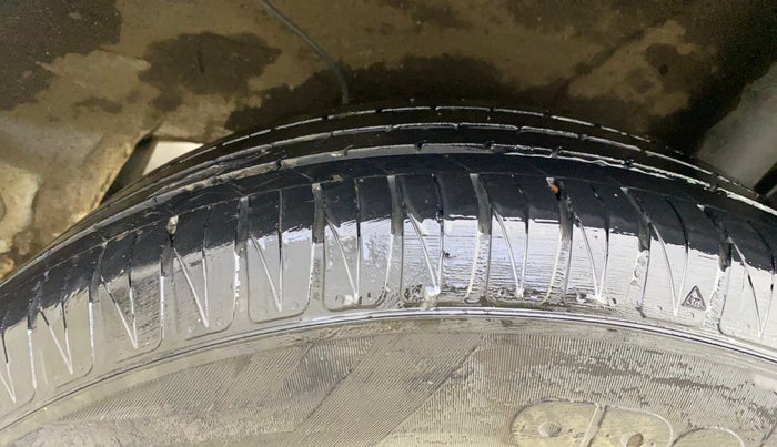 2020 KIA SONET HTK PLUS 1.0 DCT, Petrol, Automatic, 38,074 km, Left Rear Tyre Tread