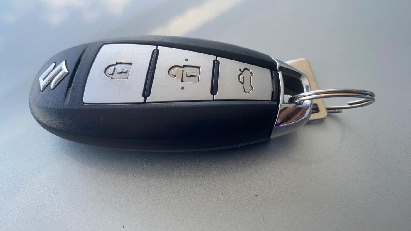 2022 Maruti Ciaz ZETA 1.5 SHVS MT PETROL, Petrol, Manual, 24,037 km, Key Close Up