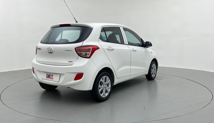 2015 Hyundai Grand i10 MAGNA 1.2 KAPPA VTVT, Petrol, Manual, 27,426 km, Right Back Diagonal