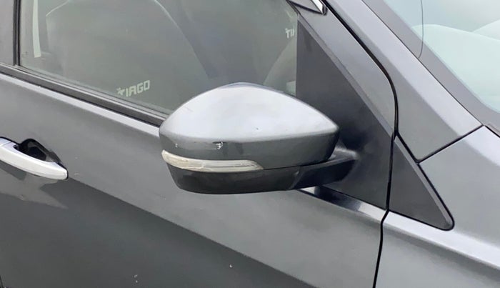 2021 Tata Tiago XT PETROL, Petrol, Manual, 42,903 km, Right rear-view mirror - Minor scratches