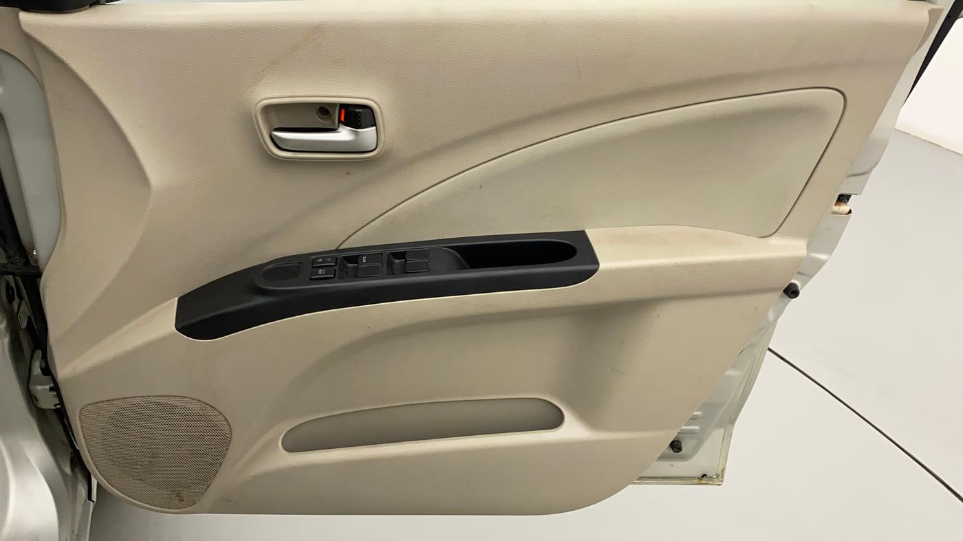 2018 Maruti Celerio VXI CNG, CNG, Manual, 1,06,848 km, Driver Side Door Panels Control