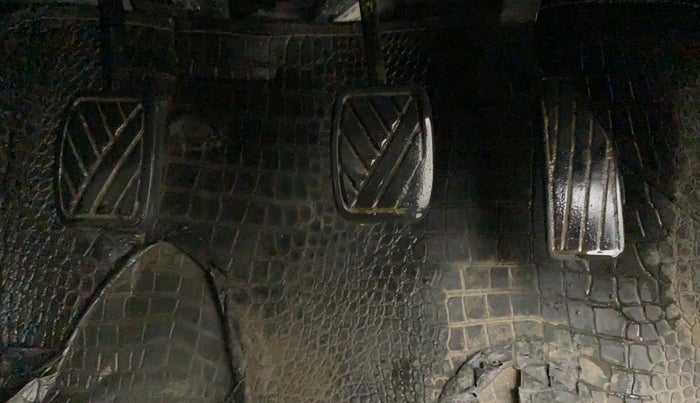 2018 Maruti Celerio VXI CNG, CNG, Manual, 1,06,848 km, Pedals